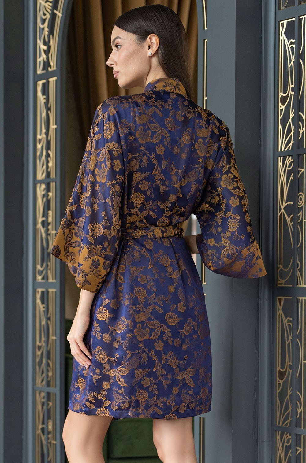 Chameleon 4053 short dressing gown