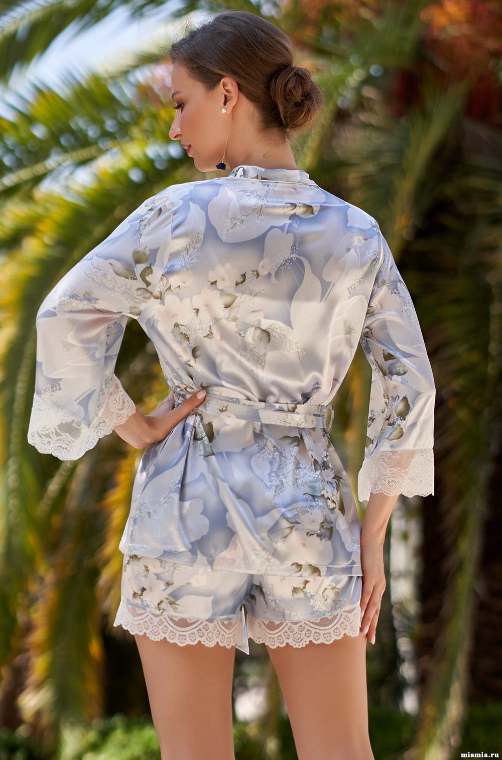 Novella 3605 Three-Piece Pyjama Set