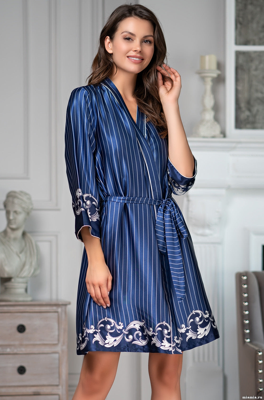 Barocco 8613 Short Dressing Gown