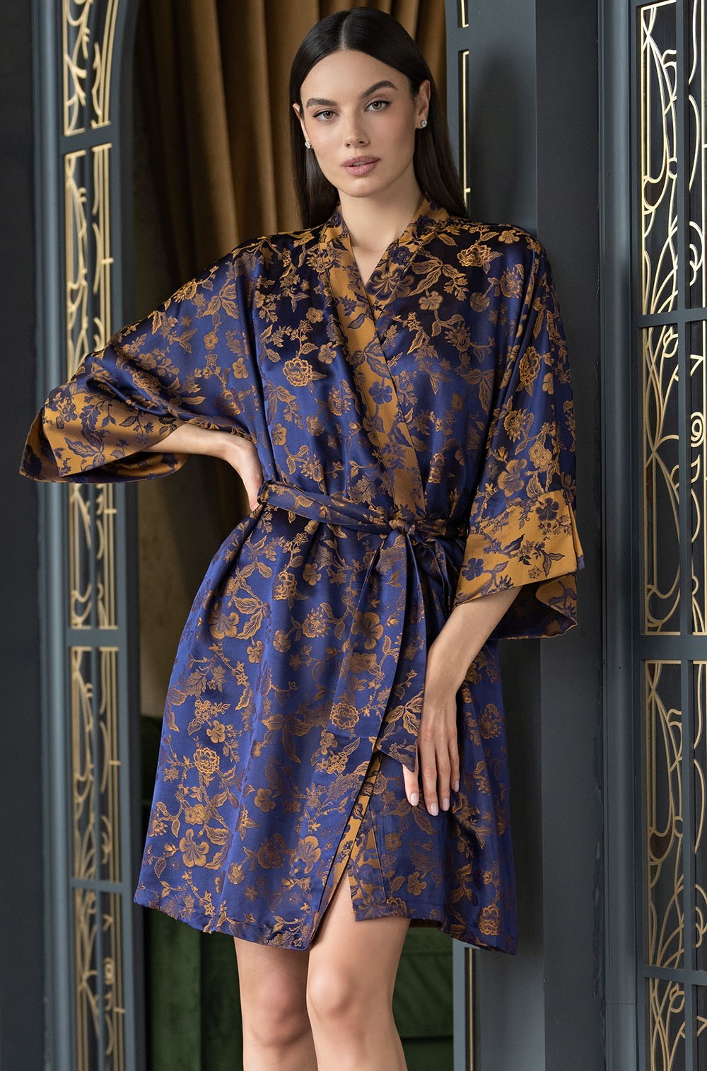 Chameleon 4053 short dressing gown