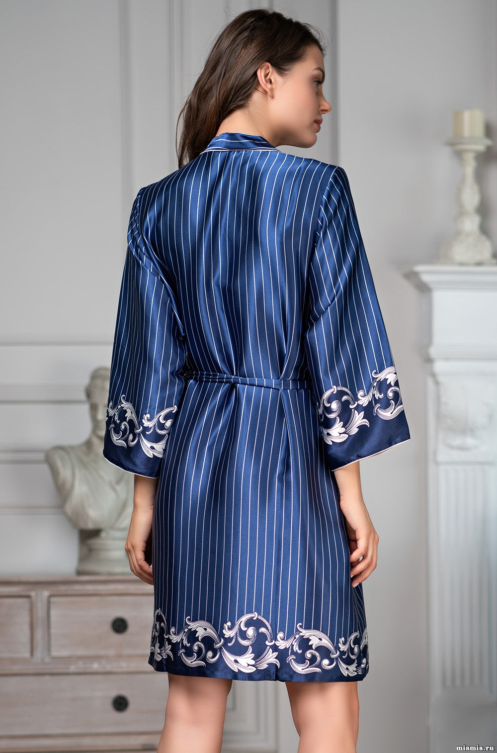 Barocco 8613 Short Dressing Gown